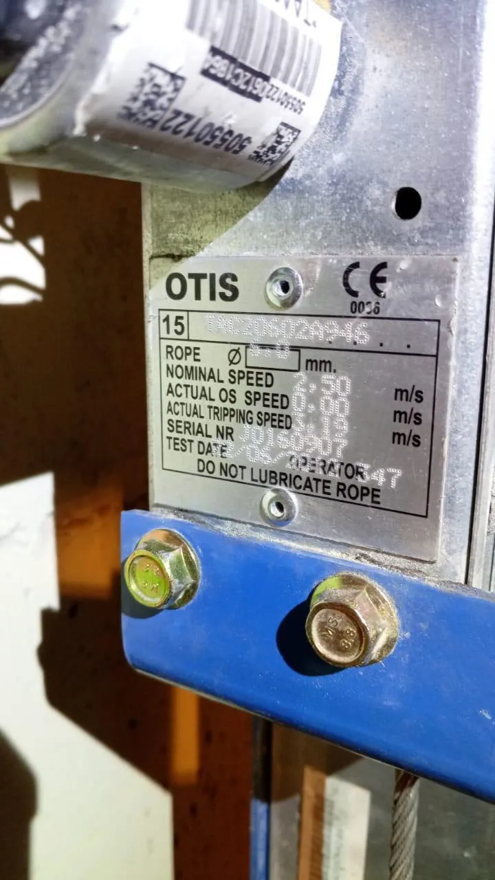 Ограничитель скорости TAC20602A946 Otis (левый)